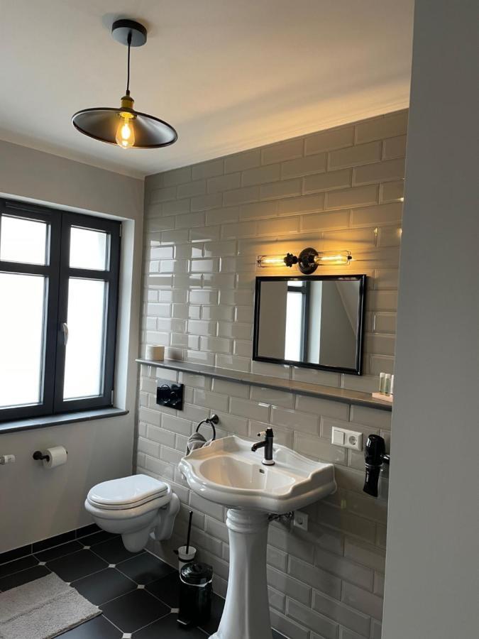 Hotel Bahnhof 1911 Wolpertswende Zewnętrze zdjęcie