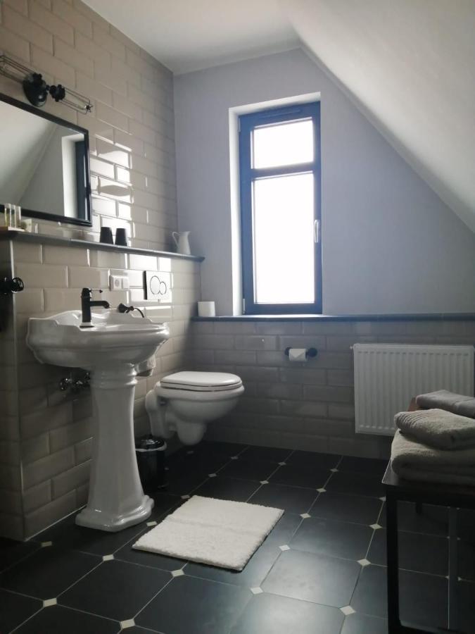 Hotel Bahnhof 1911 Wolpertswende Zewnętrze zdjęcie